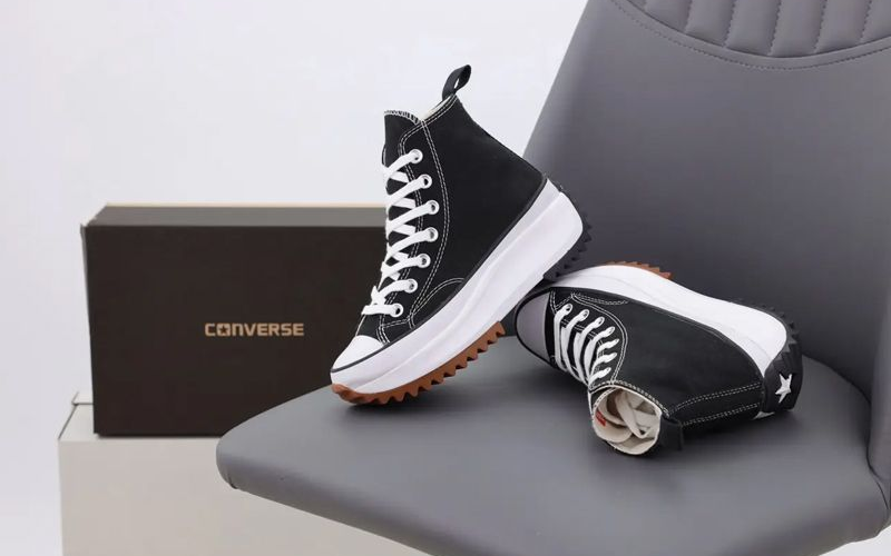 Bảng size giày Converse chuẩn nhất: Cách chọn size đúng form