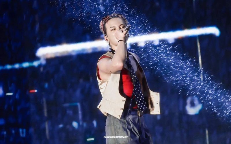 Trưởng nhóm G-DRAGON khẳng định Big Bang sẽ có nhiều hoạt động bùng nổ trong năm 2026
