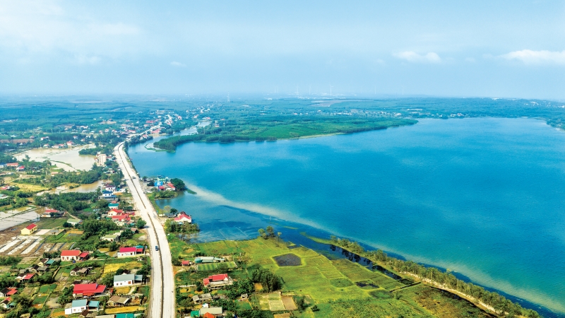 Du lịch Quảng Trị dịp Tết 2026 đón hơn 409.000 lượt khách, tăng trưởng ấn tượng 46 Du lịch Quảng Trị dịp Tết 2026 đón hơn 409.000 lượt khách, tăng trưởng ấn tượng