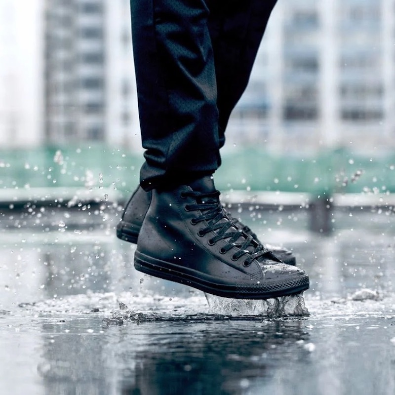 Giày thể thao chống nước: Có thật sự hiệu quả hay không? 47 Converse Rubber - Giày cao su chống nước thời trang