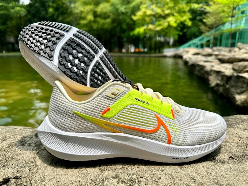 Giày thể thao dành cho người thường xuyên di chuyển 48 Nike Air Zoom Pegasus 40 - Mẫu giày thể thao tốt nhất dành cho người thường xuyên di chuyển