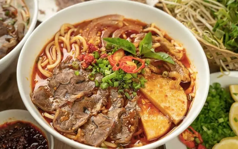 Bún bò Huế