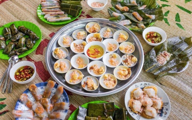 Ẩm thực xứ Huế và 4 món ăn đặc trưng tinh hoa Cố đô