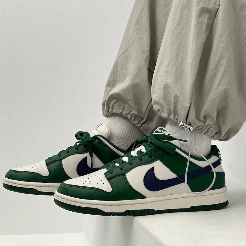 Đánh giá các mẫu giày thể thao phổ biến trên thị trường 47 Nike Dunk Low Retro - Biểu tượng thời trang đường phố