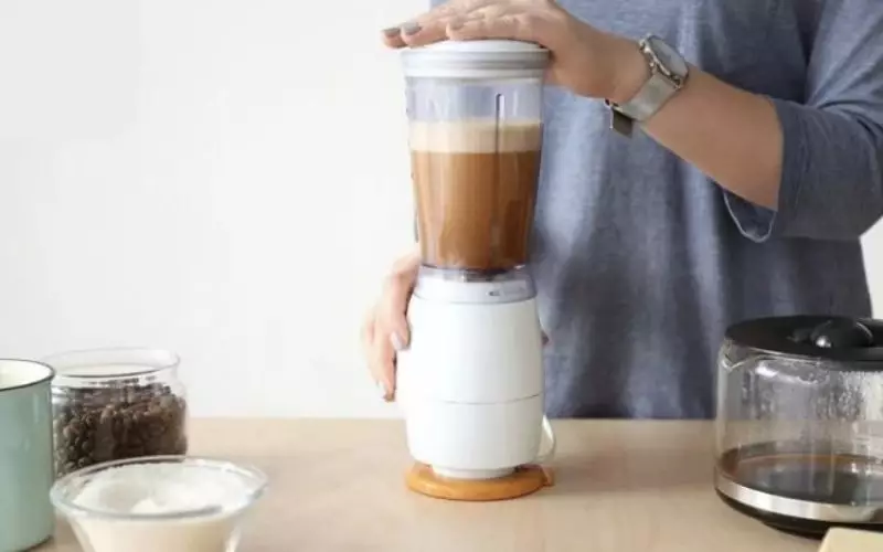 Cách làm cafe bọt biển bằng máy xay sinh tố