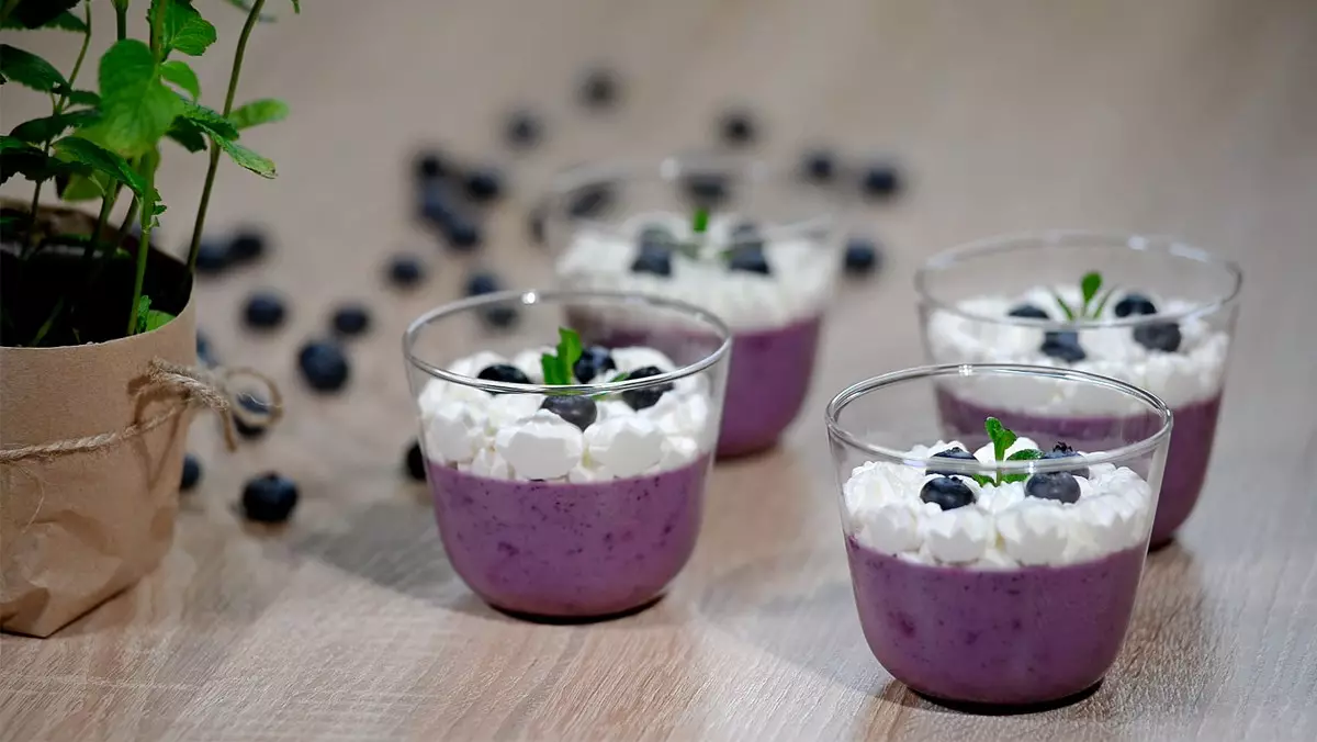 Cách làm Panna cotta việt quất thơm ngon khó cưỡng