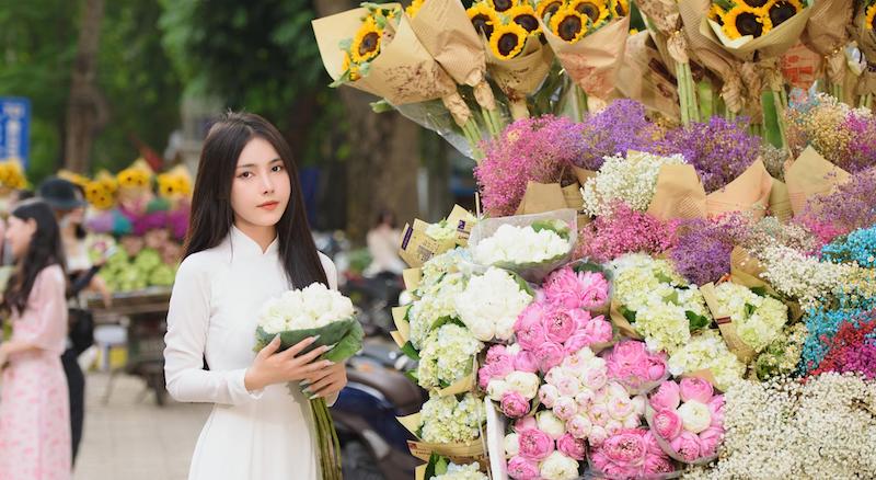 Chụp ảnh mùa thu Hà Nội mặc gì? Gợi ý 10 trang phục cực xinh 36 Chụp ảnh mùa thu Hà Nội mặc gì?Gợi ý 10 trang phục cực xinh