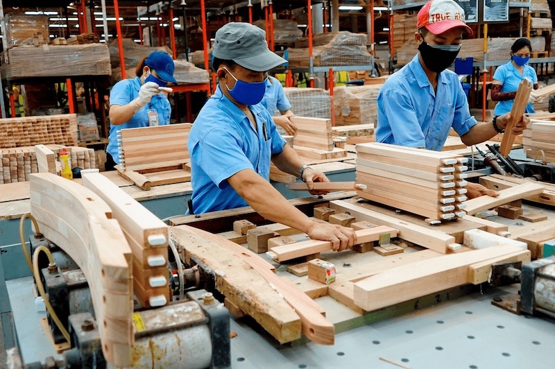 Chuyển đổi xanh ngành gỗ: Xu hướng sống còn và chiến lược bền vững 48 Chuyển đổi xanh ngành gỗ giúp doanh nghiệp tăng xuất khẩu vào thị trường lớn