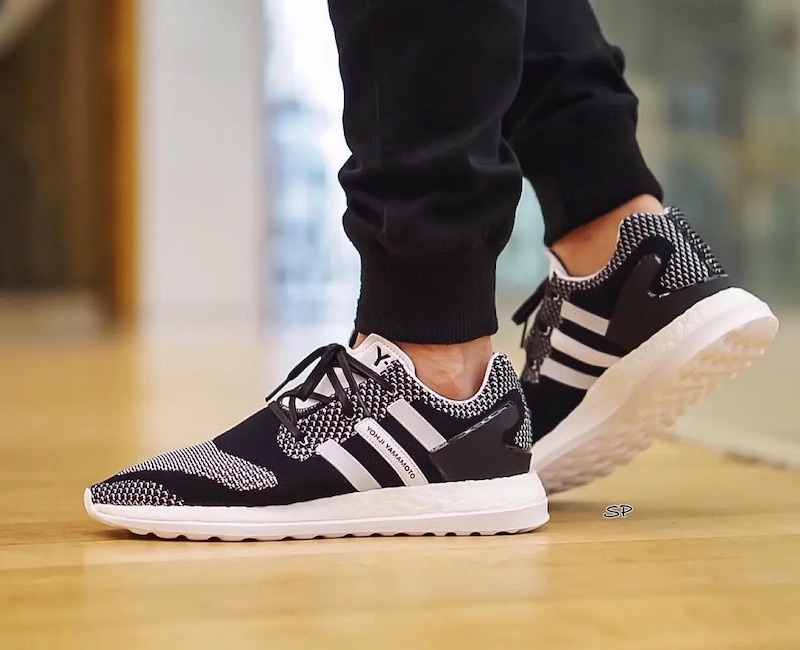 So sánh công nghệ đệm giày thể thao của Nike, Adidas và Asics 45 Công nghệ đệm giày thể thao Boost - Niềm tự hào từ Adidas