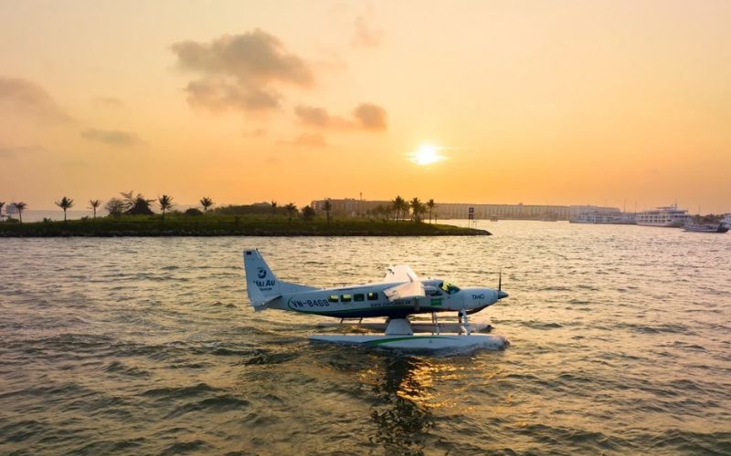 Tiếc nuối khi dịch vụ bay thủy phi cơ ngắm vịnh Hạ Long chính thức dừng hoạt động