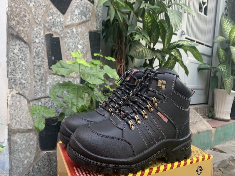 Giày thể thao chống trượt: Lựa chọn hoàn hảo cho mọi hoạt động 49 Giày Karl Force