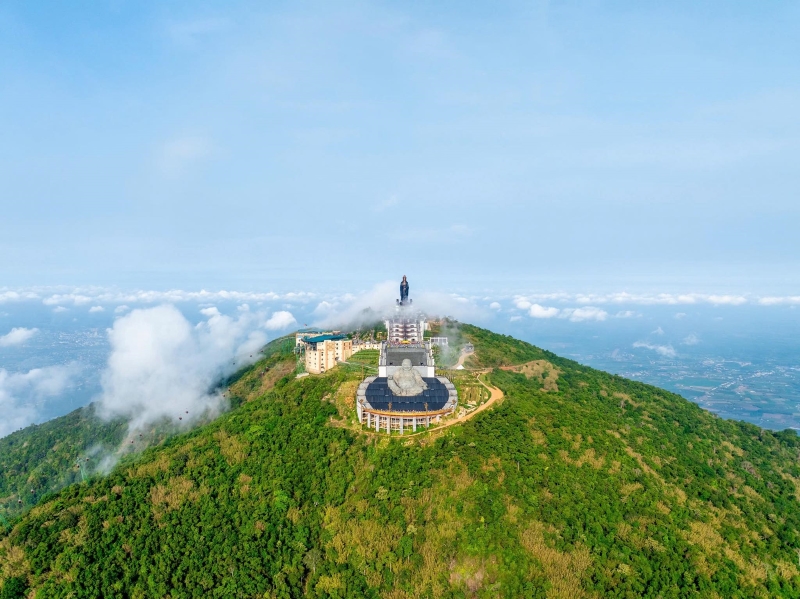 Những lưu ý quan trọng khi tham quan núi Bà Đen Tây Ninh cho người đi lần đầu