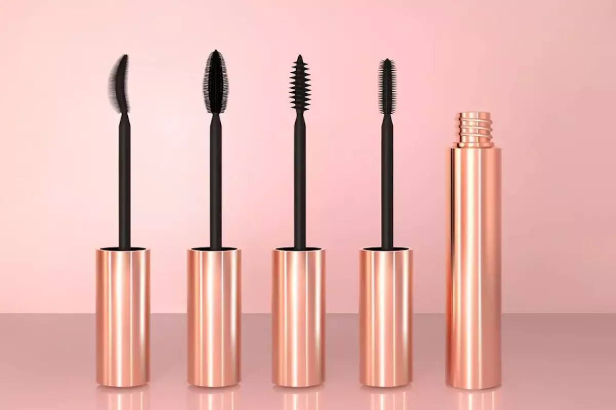 Mascara bị khô phải làm sao? Top 3 cách xử lý hiệu quả nhất