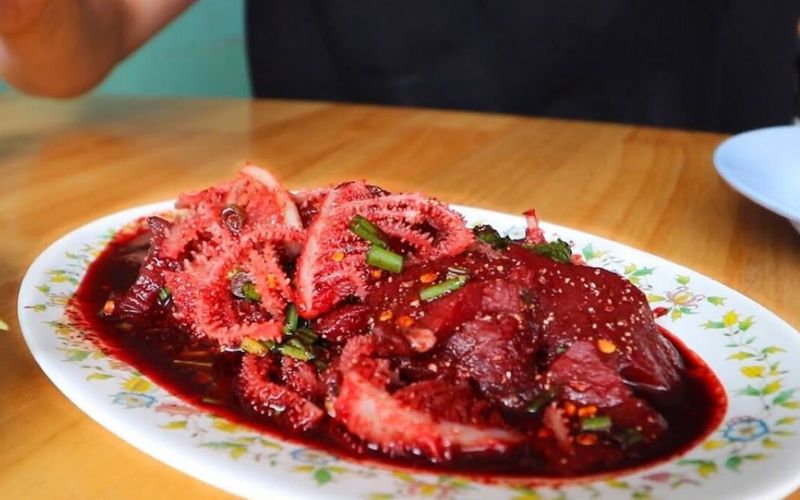 Giải mã lý do người Thái Lan thích ăn thịt sống: Di sản văn hóa độc đáo