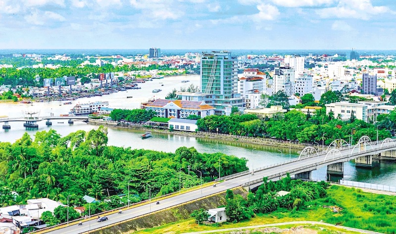 Petrovietnam công bố đầu tư hơn 24 tỷ USD vào Trung tâm công nghiệp năng lượng sinh thái tại Cần Thơ 49 Cần Thơ ủng hộ mạnh mẽ, kỳ vọng thành trung tâm công nghiệp xanh của ĐBSCL