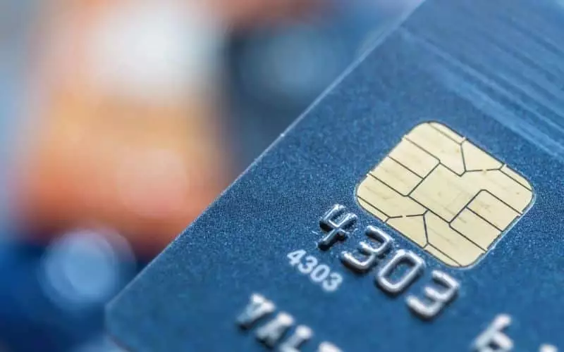 Thẻ ATM gắn chip là gì? Giải đáp tất tần tật về thẻ ATM có gắn chip